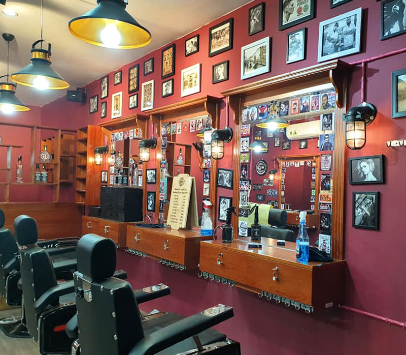 Kệ gương có hộc Barber BK - 440